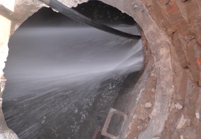 保定莲池区抽化粪池公司为您专业解答下管道清淤的知识